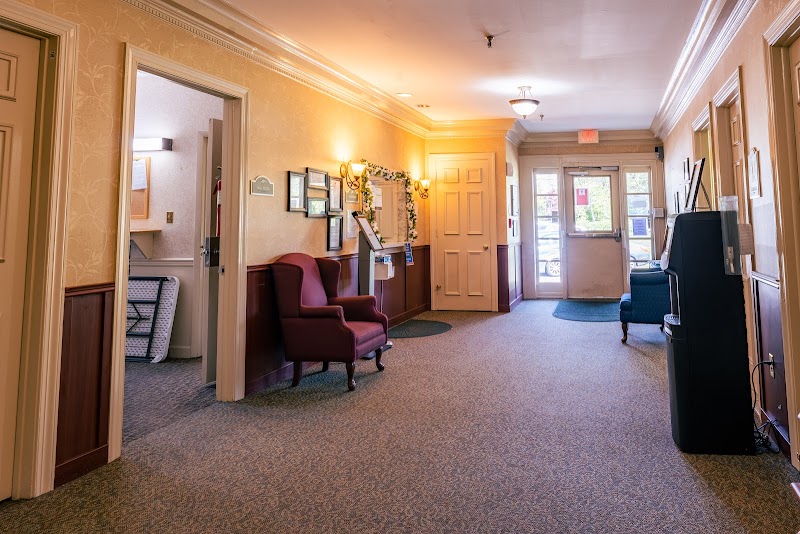 AUTUMN LAKE HEALTHCARE AT LONG GREEN nursing home in BALTIMORE, MD - Photo 4 of 5