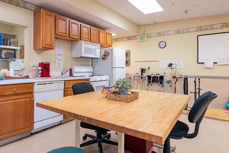 AUTUMN LAKE HEALTHCARE AT PERRING PARKWAY nursing home in BALTIMORE, MD - Photo 2 of 10