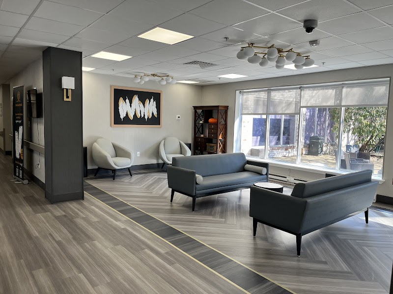 AUTUMN LAKE HEALTHCARE AT PIKESVILLE nursing home in PIKESVILLE, MD - Photo 2 of 5