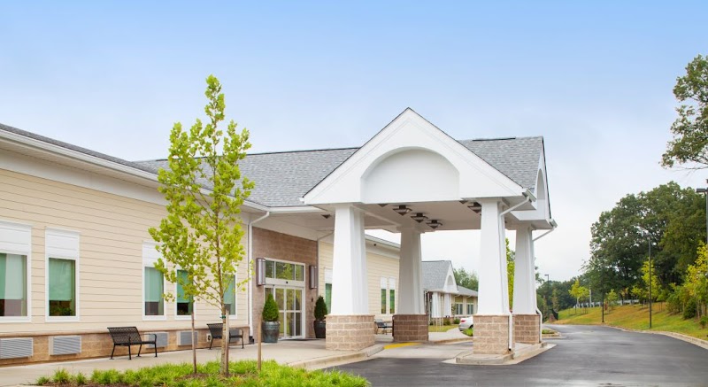 DOCTORS COMMUNITY REHABILITATION AND PATIENT CARE nursing home in LANHAM, MD - Photo 2 of 5