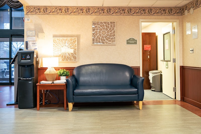 AUTUMN LAKE HEALTHCARE AT PARKVILLE nursing home in BALTIMORE, MD - Photo 3 of 5