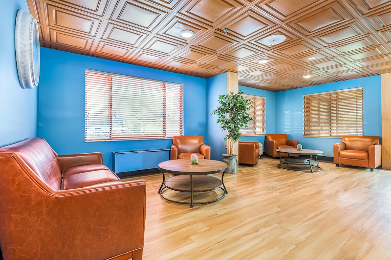 AUTUMN LAKE HEALTHCARE AT BIRCH MANOR nursing home in SYKESVILLE, MD - Photo 2 of 5