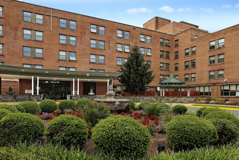 COMPLETE CARE AT HYATTSVILLE nursing home in HYATTSVILLE, MD - Photo 3 of 5