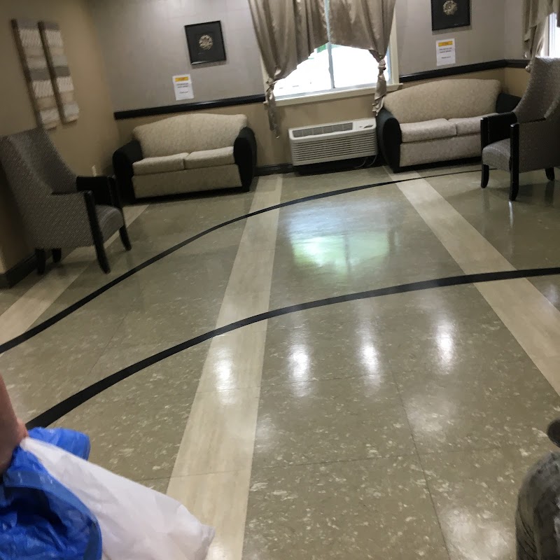 OAKWOOD SNF LLC nursing home in MIDDLE RIVER, MD - Photo 5 of 10