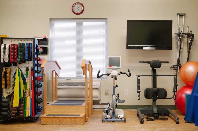 AUTUMN LAKE HEALTHCARE AT ALICE MANOR nursing home in BALTIMORE, MD - Photo 5 of 5