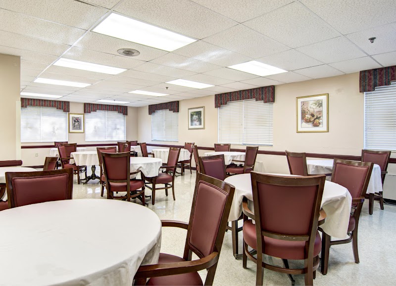 LARGO NURSING AND REHABILIATION CENTER nursing home in GLENARDEN, MD - Photo 3 of 5
