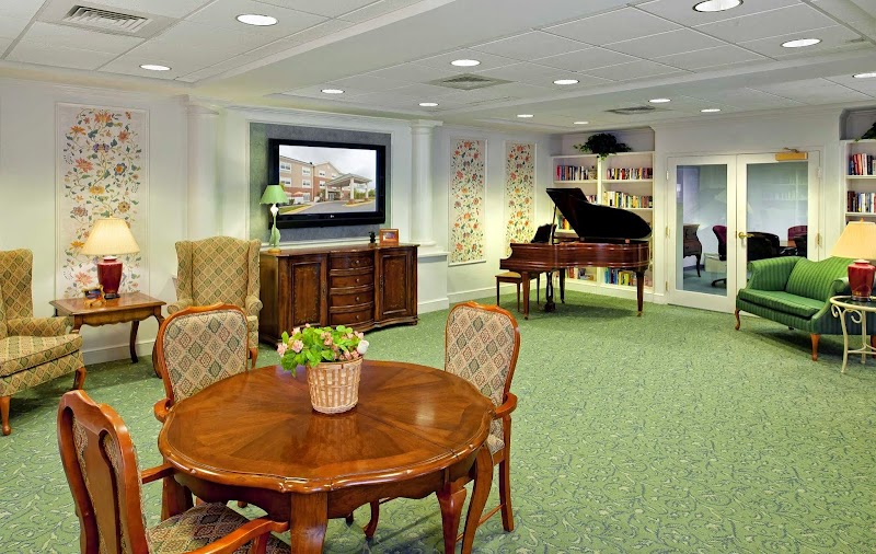 LORIEN MAYS CHAPEL nursing home in TIMONIUM, MD - Photo 3 of 5