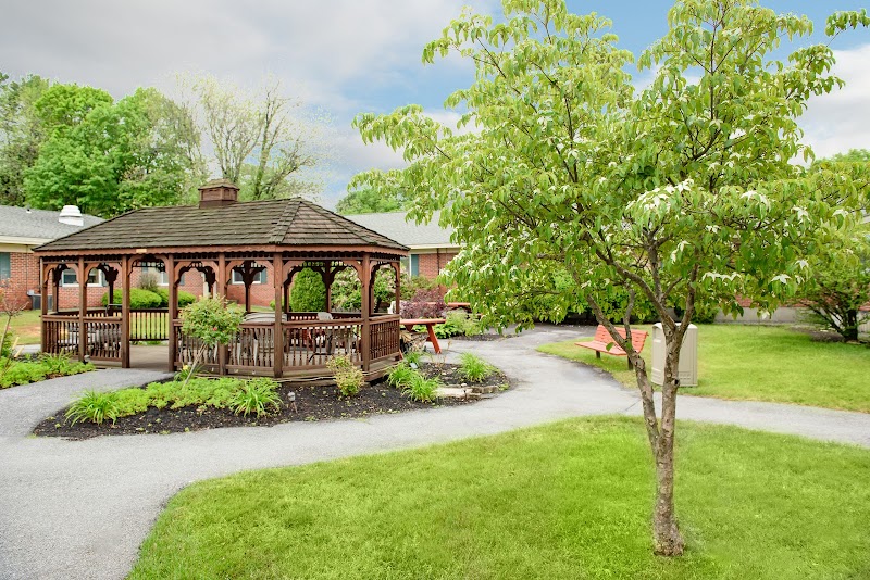 LIFE CARE CENTER OF LEOMINSTER nursing home in LEOMINSTER, MA - Photo 4 of 5