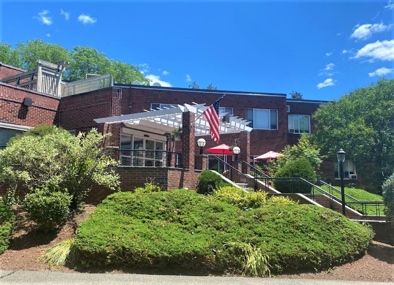 SAUGUS CENTER nursing home in SAUGUS, MA - Photo 4 of 5