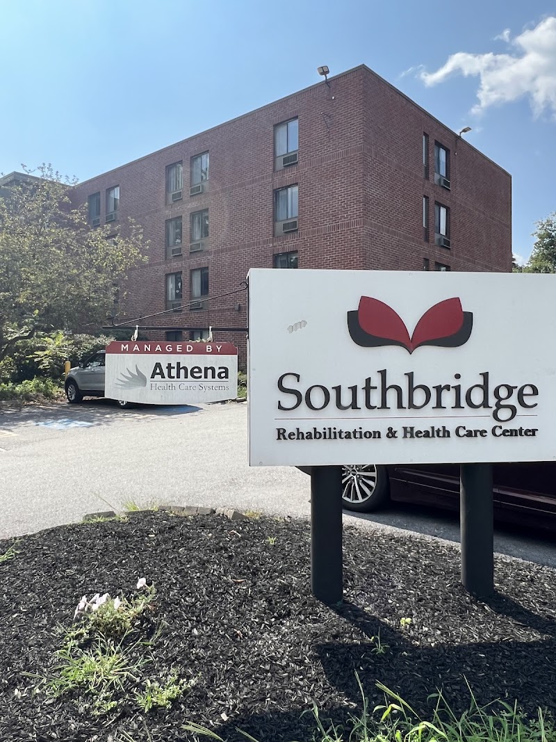 SOUTHBRIDGE REHABILITATION & HEALTH CARE CENTER nursing home in SOUTHBRIDGE, MA - Photo 3 of 5