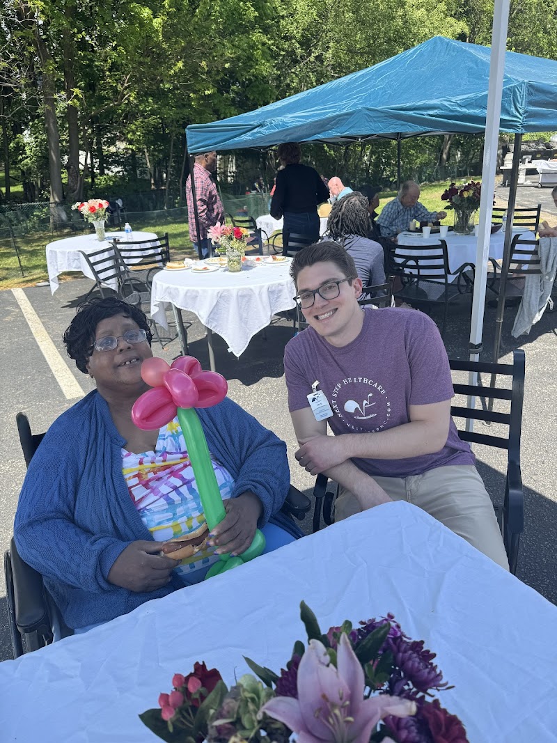 WEST NEWTON HEALTHCARE nursing home in WEST NEWTON, MA - Photo 5 of 5