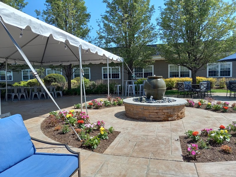 ALDEN COURT NURSING CARE & REHABILITATION CENTER nursing home in FAIRHAVEN, MA - Photo 3 of 10