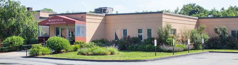 VANTAGE AT WAKEFIELD LLC nursing home in WAKEFIELD, MA - Photo 2 of 5