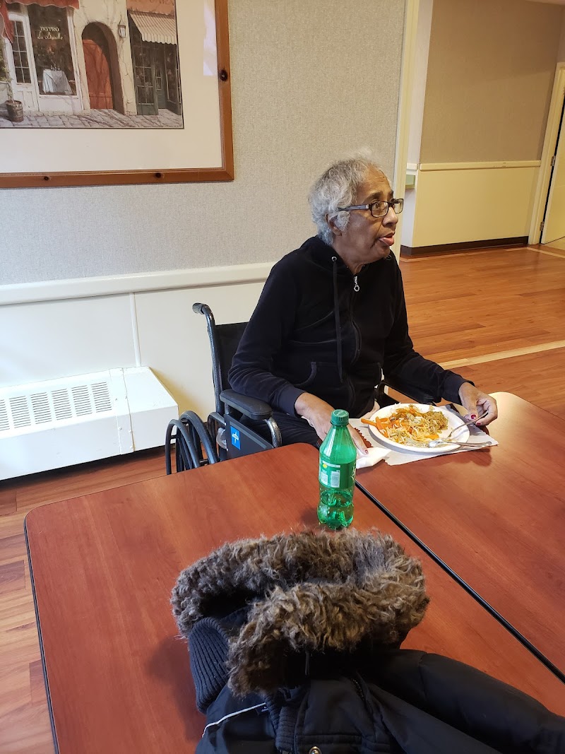 BOSTONIAN NURSING CARE & REHABILITATION CTR, THE nursing home in DORCHESTER, MA - Photo 4 of 10