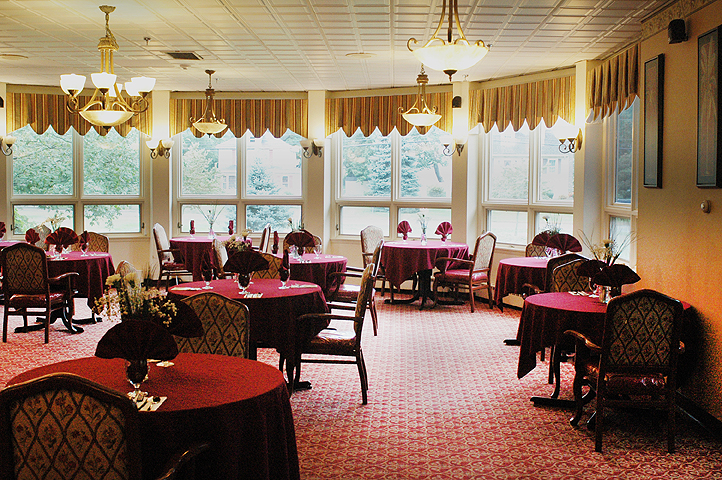 FAIRHAVEN HEALTHCARE CENTER nursing home in LOWELL, MA - Photo 3 of 5