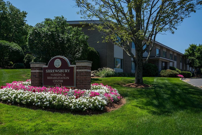 SHREWSBURY REHABILITATION AND NURSING AT SOUTHGATE nursing home in SHREWSBURY, MA - Photo 2 of 4