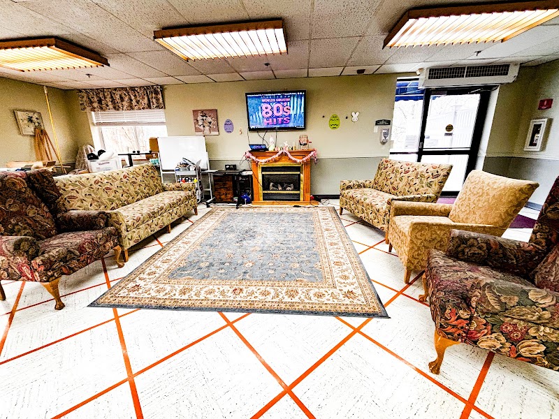 ELIOT CENTER FOR HEALTH AND REHABILITATION nursing home in NATICK, MA - Photo 3 of 5