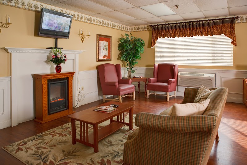 LIFE CARE CENTER OF MERRIMACK VALLEY nursing home in BILLERICA, MA - Photo 4 of 5