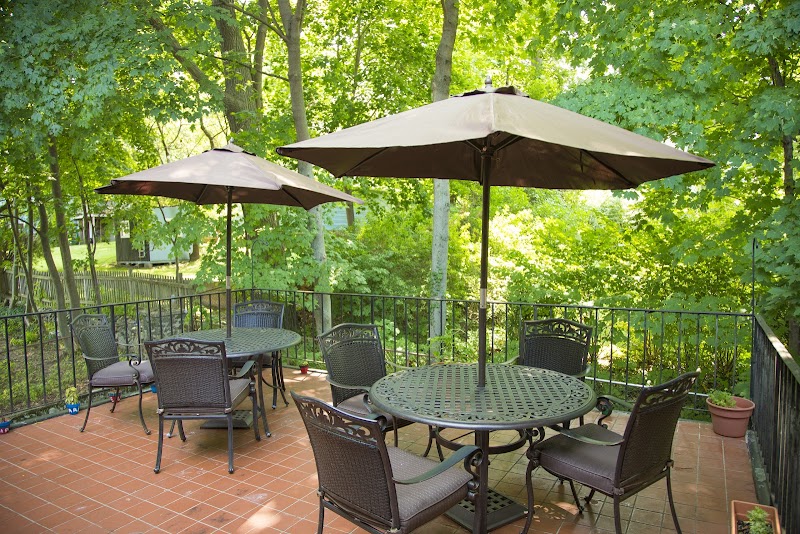 PARK AVENUE HEALTH CENTER nursing home in ARLINGTON, MA - Photo 2 of 5
