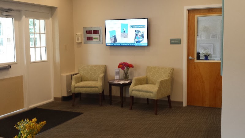 ROYAL OF COTUIT nursing home in MASHPEE, MA - Photo 2 of 5