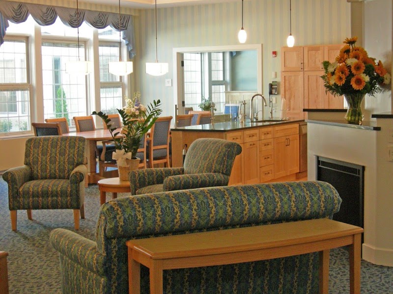 MARY'S MEADOW AT PROVIDENCE PLACE nursing home in HOLYOKE, MA - Photo 4 of 8