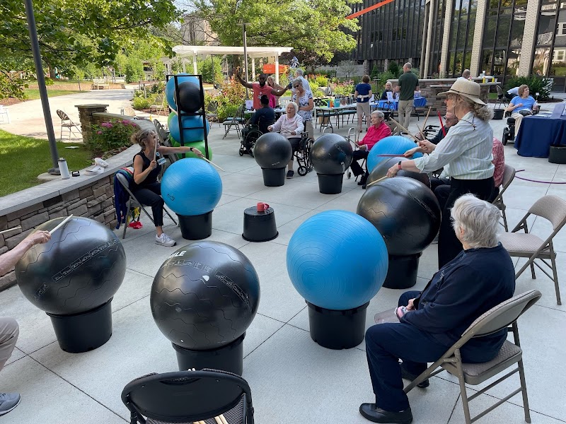 Burcham Hills Retirement Center nursing home in East Lansing, MI - Photo 5 of 5