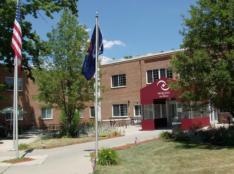 Medilodge of Southfield nursing home in Southfield, MI - Photo 2 of 5