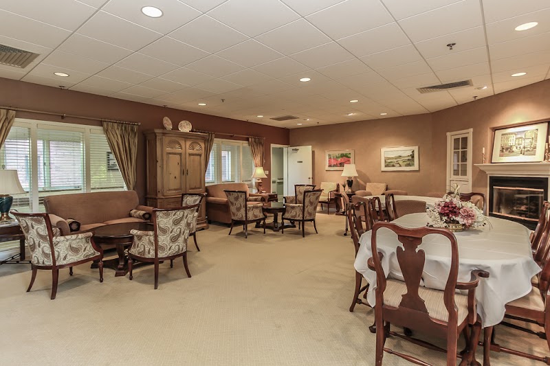 Porter Hills Health Center nursing home in Grand Rapids, MI - Photo 4 of 10
