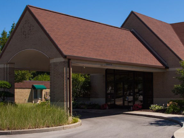 Medilodge at the Shore nursing home in Grand Haven, MI - Photo 4 of 5