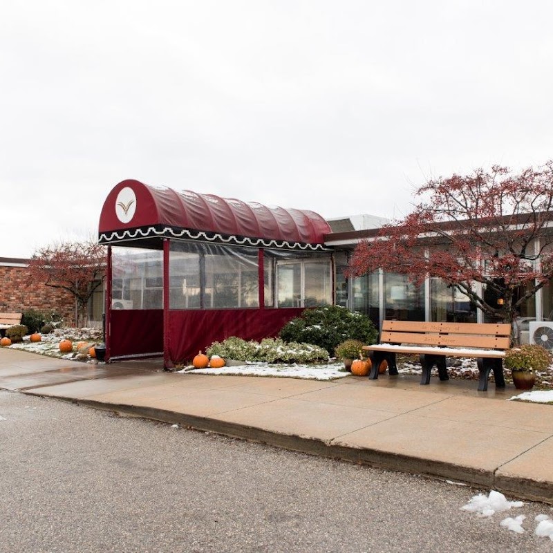 The Villa at the Bay nursing home in Petoskey, MI - Photo 4 of 5