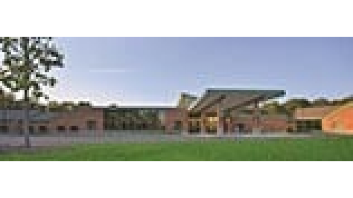 Bronson Commons nursing home in Mattawan, MI - Photo 2 of 9