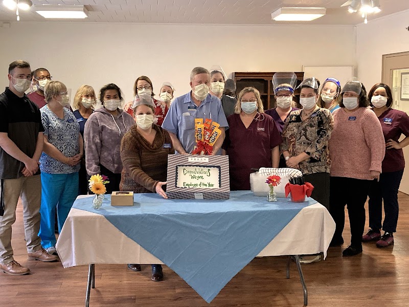 Fenton Healthcare nursing home in Fenton, MI - Photo 5 of 10