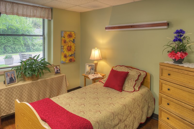 Heritage Nursing and Rehabilitation Community nursing home in Zeeland, MI - Photo 3 of 7