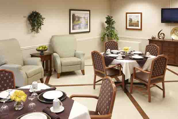 Medilodge of Westwood nursing home in Kalamazoo, MI - Photo 4 of 5