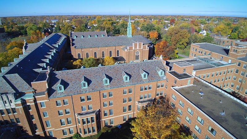 IHM Senior Living Community nursing home in Monroe, MI - Photo 5 of 10