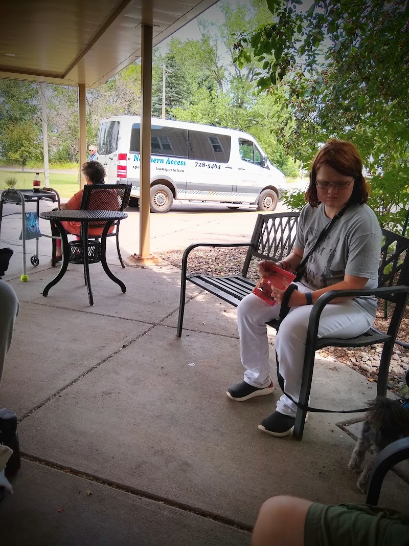 BAYSHORE RESIDENCE AND REHABILITATION CENTER nursing home in DULUTH, MN - Photo 5 of 5