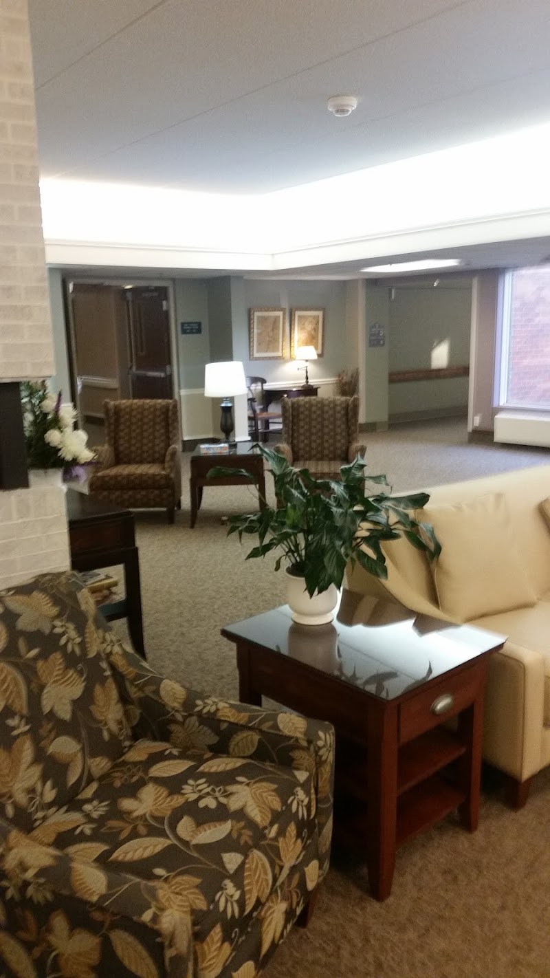 COVENANT LIVING OF GOLDEN VALLEY CARE & REHAB CTR nursing home in GOLDEN VALLEY, MN - Photo 4 of 8