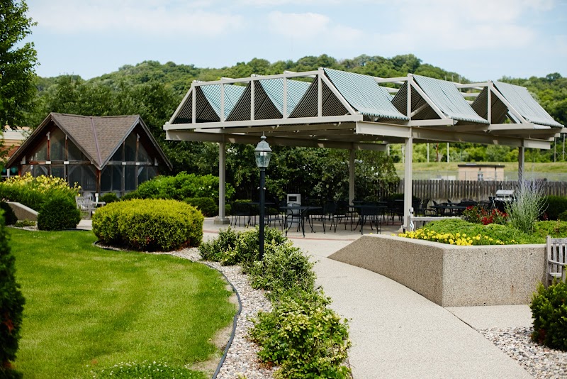 Pathstone Living nursing home in MANKATO, MN - Photo 4 of 5