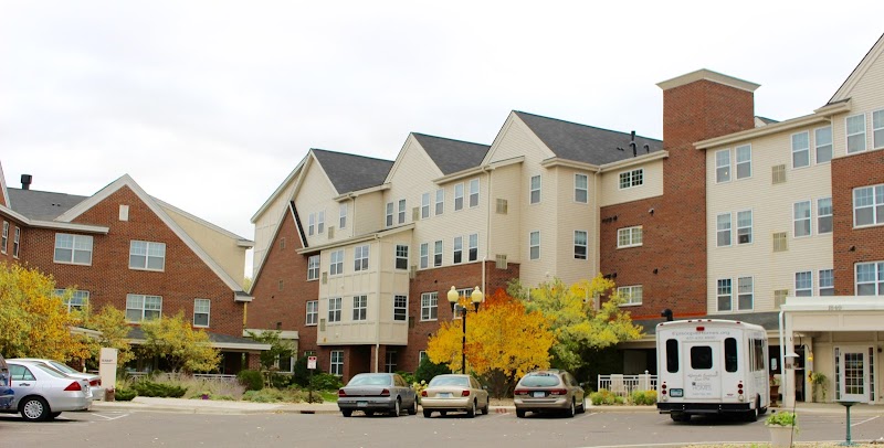 EPISCOPAL CHURCH HOME THE GARDENS nursing home in SAINT PAUL, MN - Photo 2 of 5