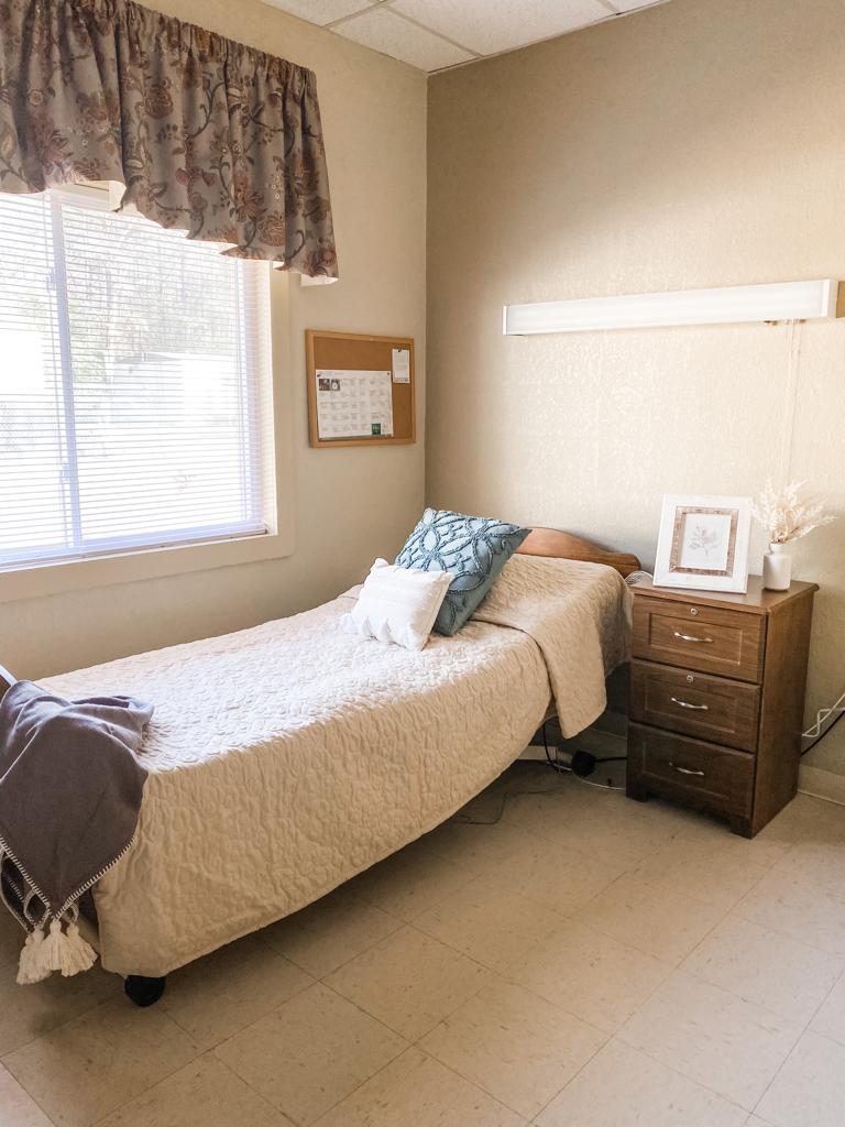 PICAYUNE REHABILITATION AND HEALTHCARE CENTER nursing home in PICAYUNE, MS - Photo 5 of 5