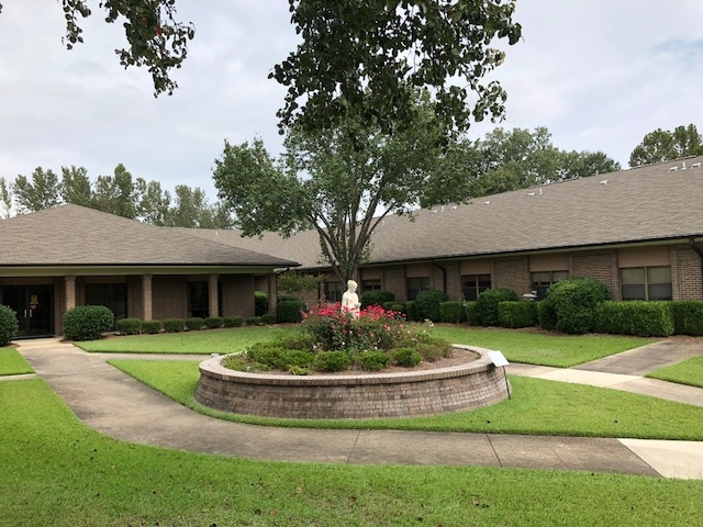 HERITAGE HOUSE NURSING CENTER nursing home in VICKSBURG, MS - Photo 3 of 5