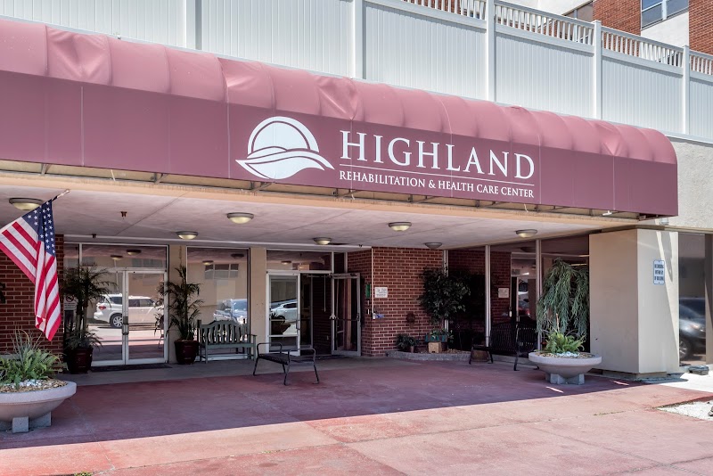HIGHLAND REHABILITATION & HEALTH CARE CENTER nursing home in KANSAS CITY, MO - Photo 2 of 5