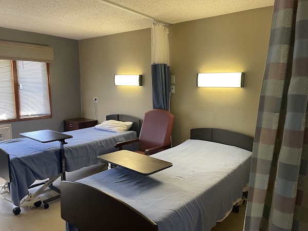 CEDAR POINTE nursing home in ROLLA, MO - Photo 1 of 5