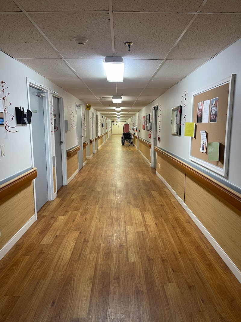 CEDAR POINTE nursing home in ROLLA, MO - Photo 3 of 5
