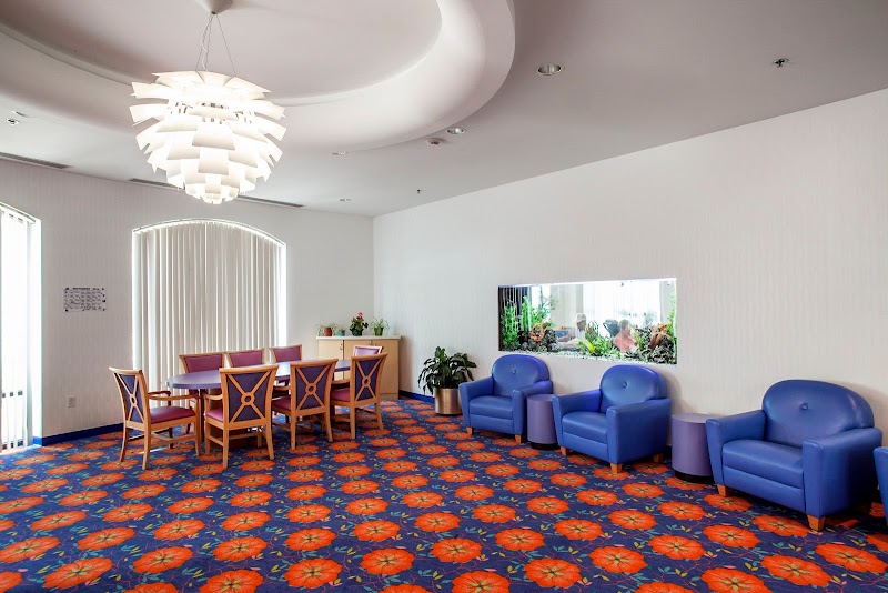 DELMAR GARDENS NORTH nursing home in BLACK JACK, MO - Photo 3 of 5
