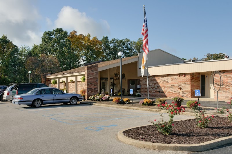 LIFE CARE CENTER OF SULLIVAN nursing home in SULLIVAN, MO - Photo 2 of 5