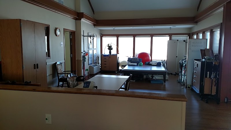 GOLDEN YEARS CENTER FOR REHAB AND HEALTHCARE nursing home in HARRISONVILLE, MO - Photo 2 of 5