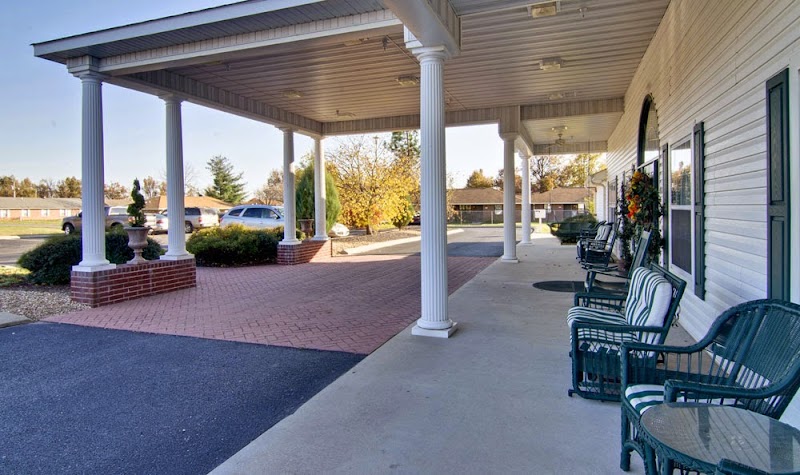 CYPRESS POINT-SKILLED NURSING BY AMERICARE nursing home in DEXTER, MO - Photo 2 of 5