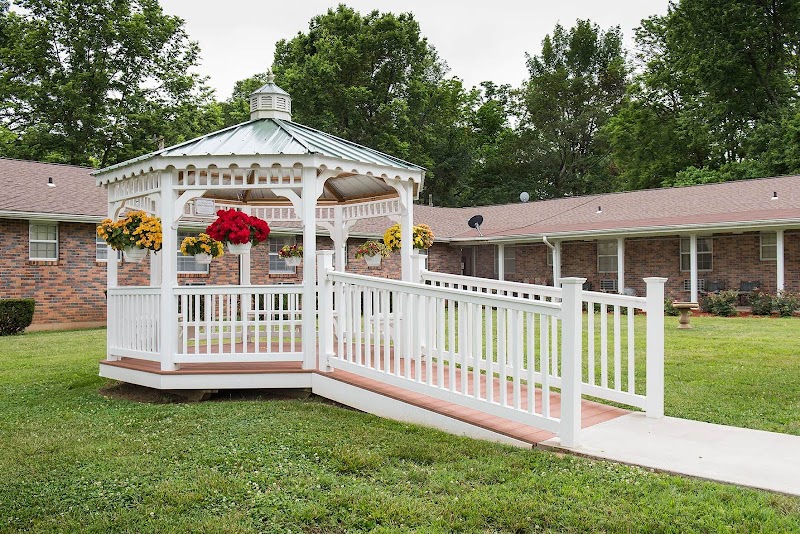 FARMINGTON PRESBYTERIAN MANOR nursing home in FARMINGTON, MO - Photo 4 of 10