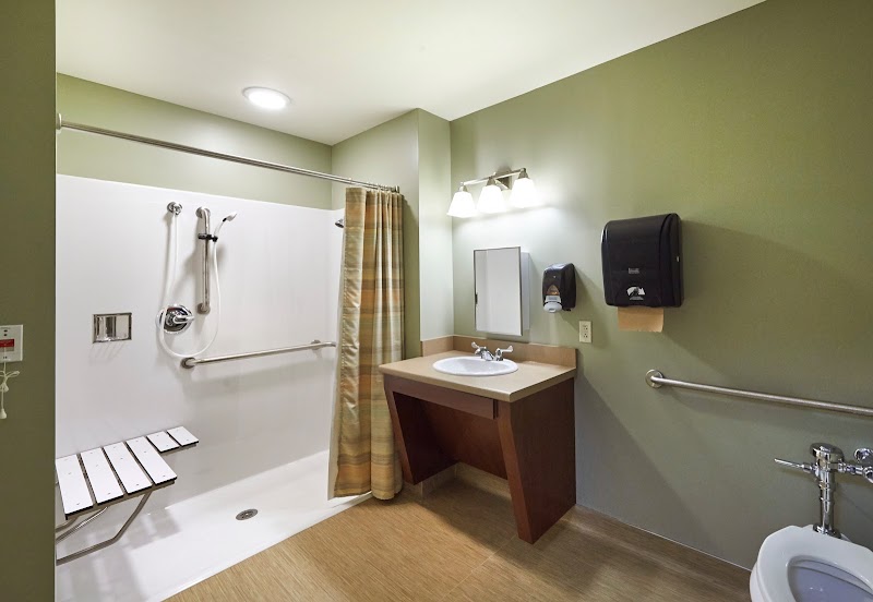 MEYER CARE CENTER nursing home in HIGGINSVILLE, MO - Photo 4 of 5